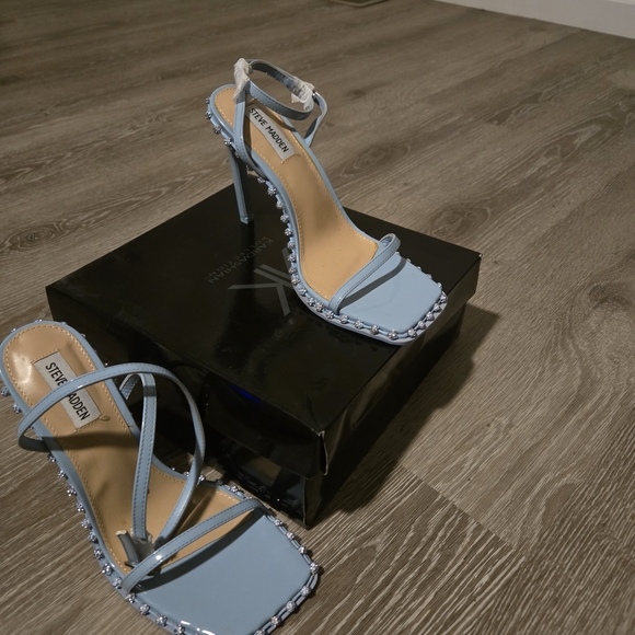 Steve Madden Light Blue Embellished Heels - Picture 1 of 3